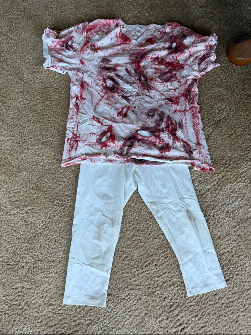 Kids Halloween Zombie Costume Set - White & Red